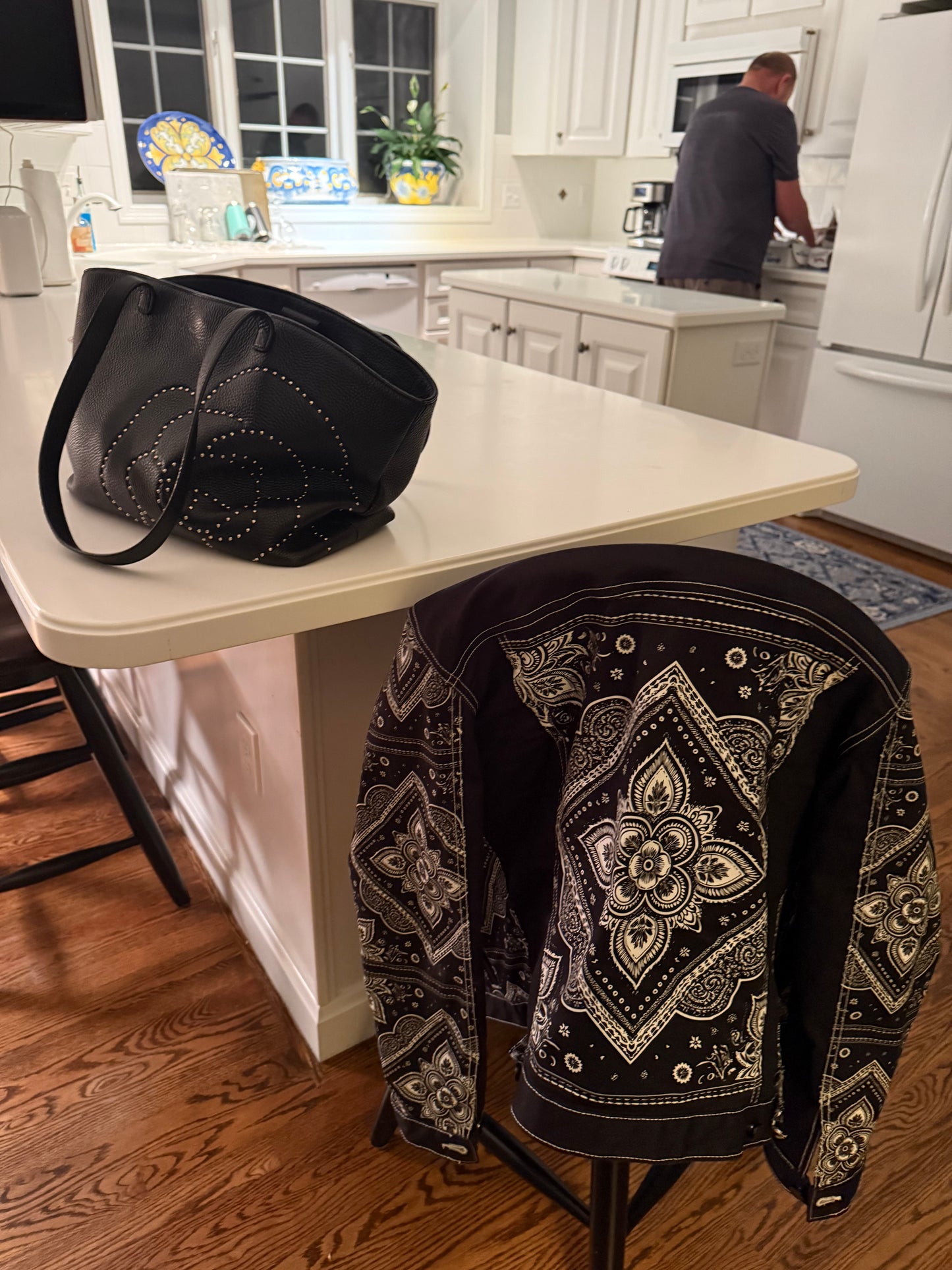 Bandana Print Women's Jean Jacket ⚫🤍