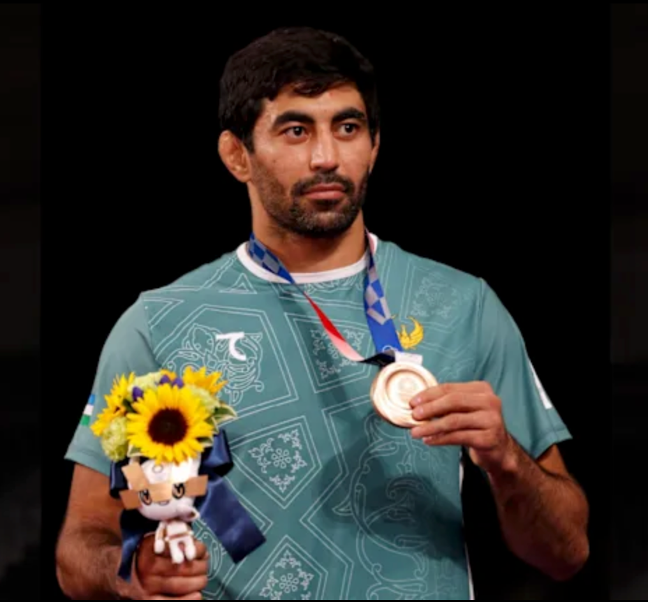 Uzbek MotoStripe™ Gradient Shirt Jacket